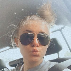 Meet your Posher, Sydney